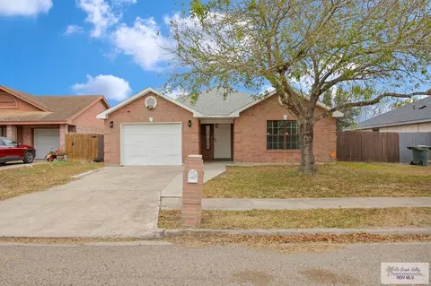 208 San Ignacio Ave, San Juan, TX 78589