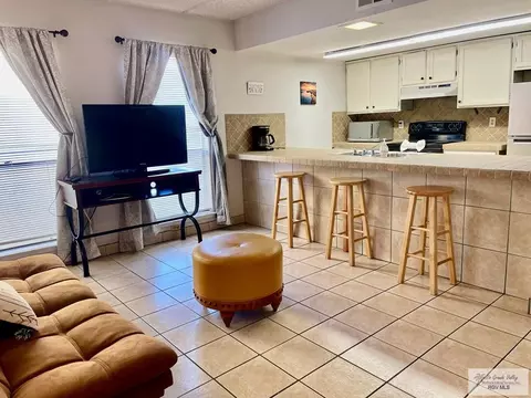 111 E Gardenia St #301, South Padre Island, TX 78597