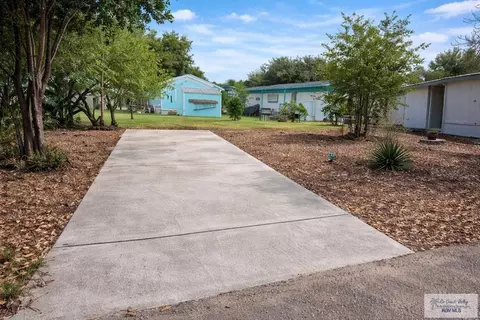 1309 Tropical Dr, Mission, TX 78572