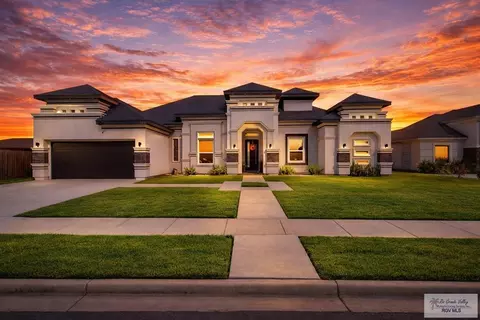 7247 Rain Forest Dr, Brownsville, TX 78520