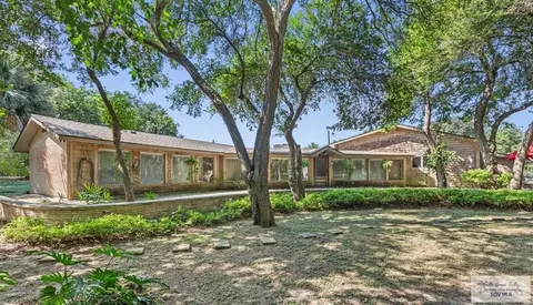 1619 Sam Houston, Harlingen, TX 78550