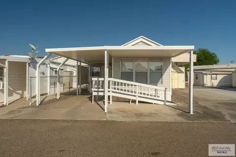 215 S Valley View Rd #115, Donna, TX 78537