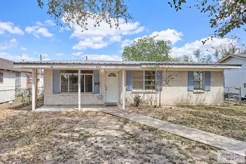 482 W Riggs Ave, Raymondville, TX 78580