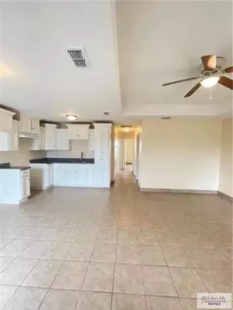 420 J R Becerra Ave, Progreso Lakes, TX 78596 photo 3