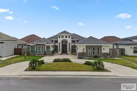 5872 Kings Xing, Brownsville, TX 78526