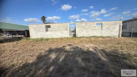 31101 Eustolio Gonzalez Rd, Raymondville, TX 78580