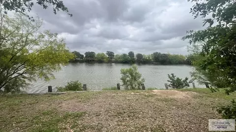 000 Daleiden Dr, Brownsville, TX 78526