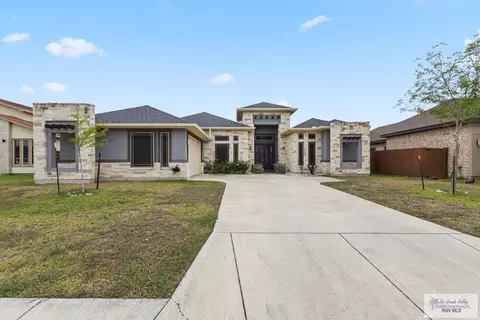 5551 Rawhide Dr, Brownsville, TX 78526