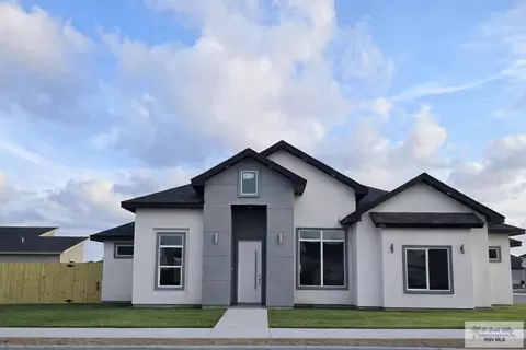 2524 Andy Dr, Brownsville, TX 78526