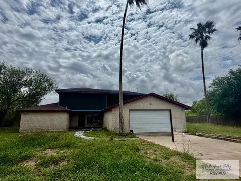 108 Palma Ln, Bayview, TX 78566
