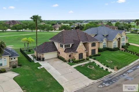 2806 N Augusta National Dr, Harlingen, TX 78550