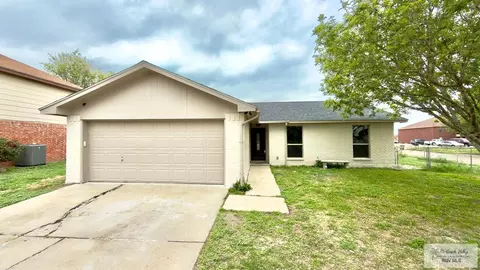 1802 W Arbor St, Harlingen, TX 78552