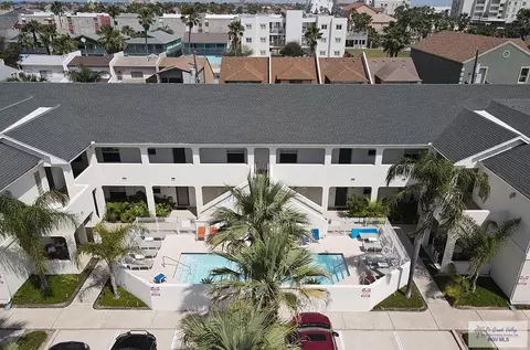 124 E Bahama St #7, South Padre Island, TX 78597
