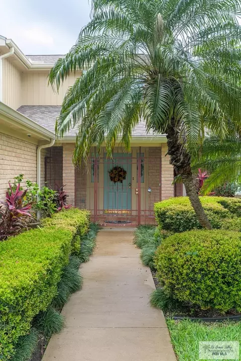 244 Creekbend Dr, Brownsville, TX 78521