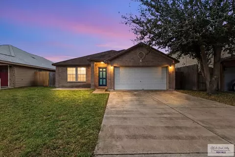 2246 Llano Grande Ln, Edinburg, TX 78542