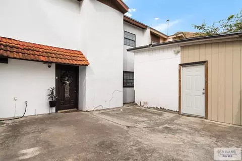 3744 Boca Chica Blvd #104D, Brownsville, TX 78521