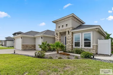 94 Torrey Pnes, Laguna Vista, TX 78578