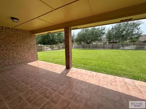 Exterior - 2302 Hitching Post Blvd, Harlingen, TX 78552 photo 4 of 6