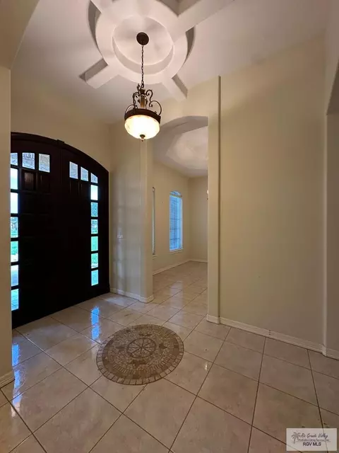 Entry Way - 2302 Hitching Post Blvd, Harlingen, TX 78552 photo 3 of 3