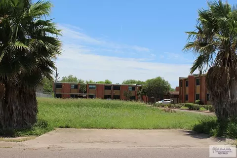 325 Lozano St, Harlingen, TX 78550