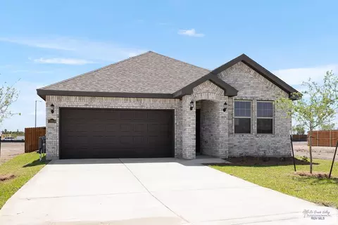 2520 Cove Real Dr, Harlingen, TX 78550