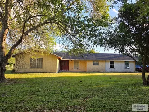 6670 Dockberry Rd, Brownsville, TX 78521