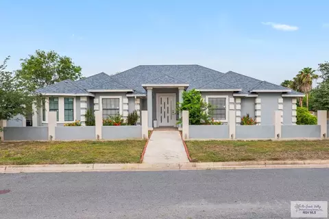 1470 Capistrano Dr, Brownsville, TX 78526