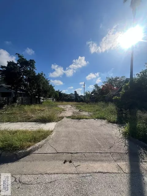 417 E St Francis St #11, Brownsville, TX 78520