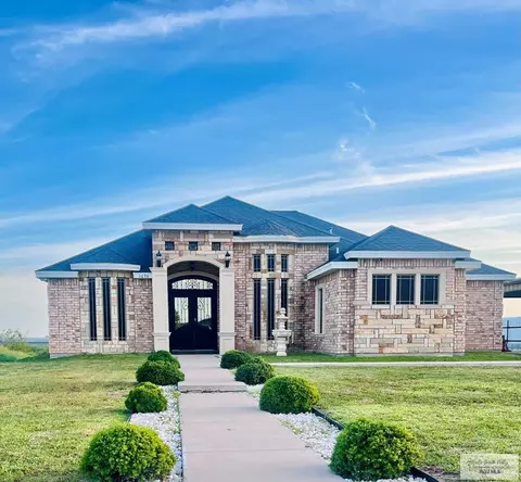 1036 Sunrise Ln, Rio Grande City, TX 78582