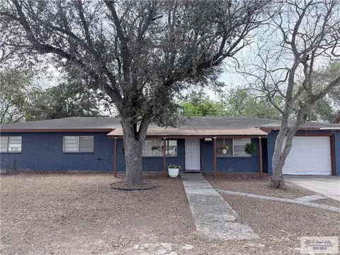 304 6th St, San Juan, TX 78589