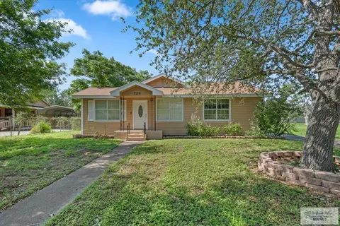 729 W Harris Ave, Raymondville, TX 78580