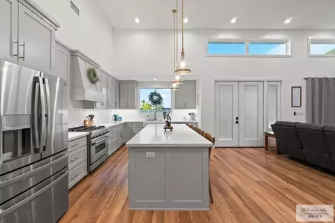 Kitchen - 1709 Thacker Ln, Harlingen, TX 78552 photo 6 of 6