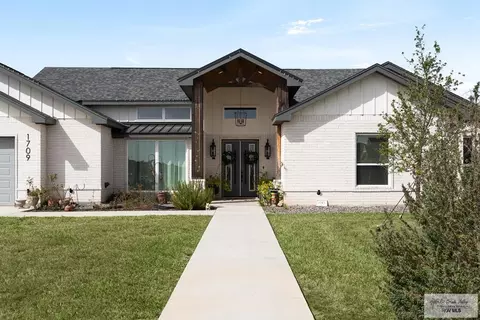 1709 Thacker Ln, Harlingen, TX 78552