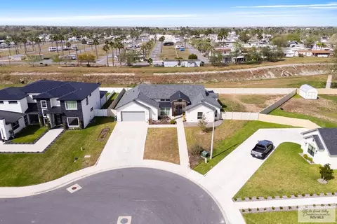 View/Area - 1709 Thacker Ln, Harlingen, TX 78552 photo 7 of 10