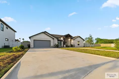 Exterior - 1709 Thacker Ln, Harlingen, TX 78552 photo 2 of 7