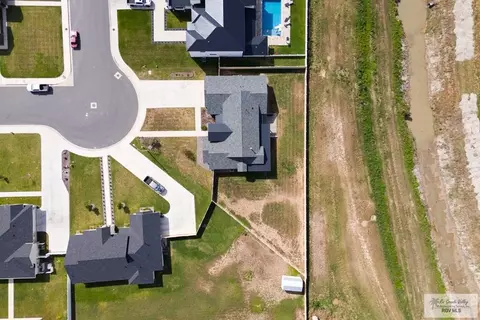 View/Area - 1709 Thacker Ln, Harlingen, TX 78552 photo 5 of 10