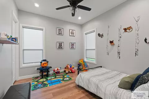 Bedroom - 1709 Thacker Ln, Harlingen, TX 78552 photo 7 of 8
