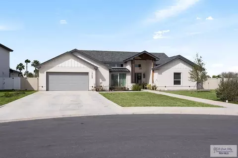 Exterior - 1709 Thacker Ln, Harlingen, TX 78552 photo 4 of 7