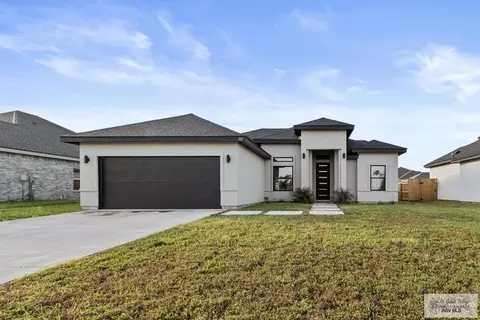 325 N Janet Cir, La Feria, TX 78559