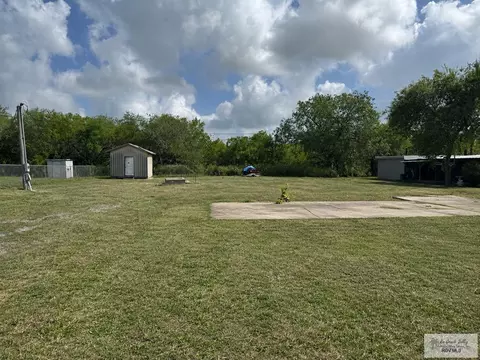 15721 Washington Palm Dr, Harlingen, TX 78552