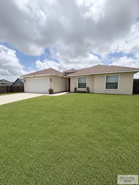8705 Firewheel Ln, Brownsville, TX 78521