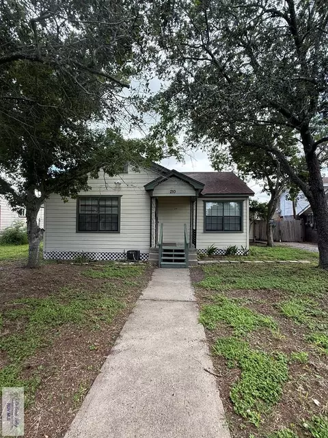 210 W Wilson Ave, Harlingen, TX 78550