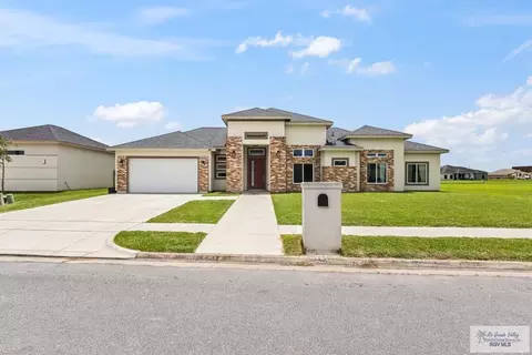 120 Canteros Dr, Rancho Viejo, TX 78575