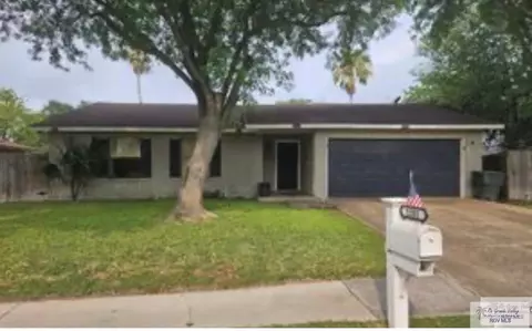 2201 Emerald Lake Dr, Harlingen, TX 78550