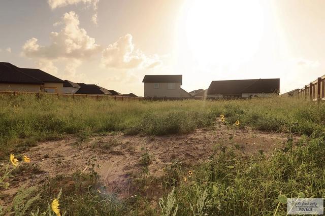 8851 Wentz Lk, Brownsville, TX 78520