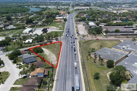802 Benson Dr, Brownsville, TX 78520