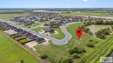 3325 Westgate Cir, Harlingen, TX 78550