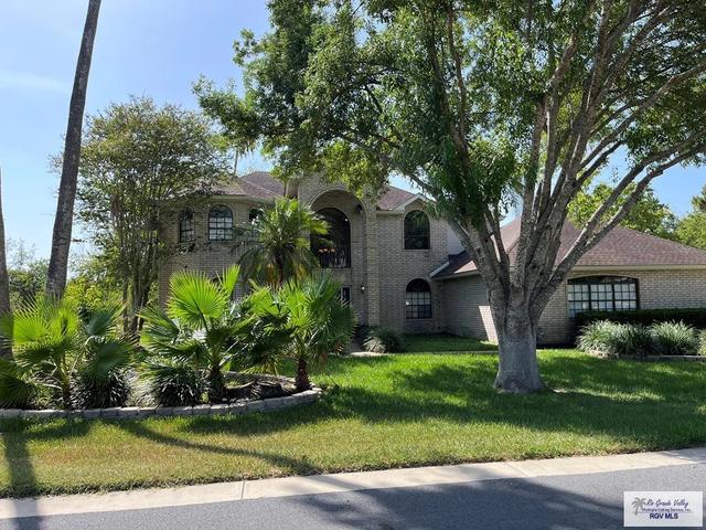 901 Morelos Ave, Rancho Viejo, TX 78575