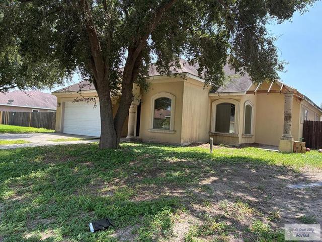 210 18th St, Hidalgo, TX 78557