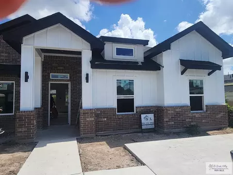 1909 Taxco Dr, Brownsville, TX 78521
